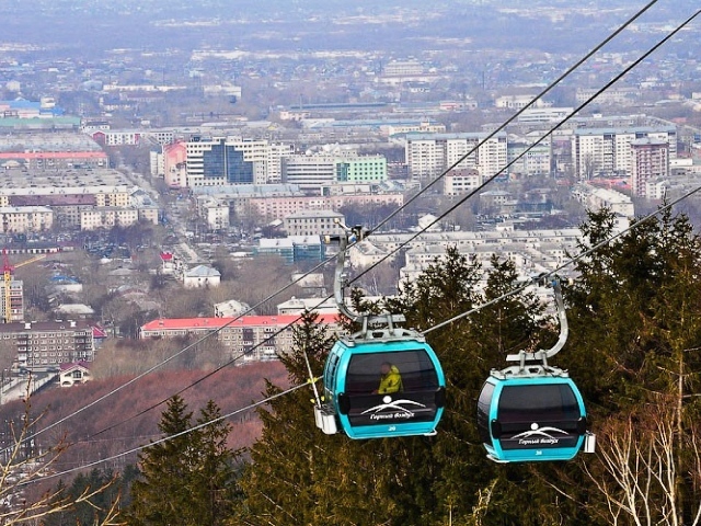 Канатная дорога, Южно - сахалинский горнолыжный курорт Горный воздух, Россия 