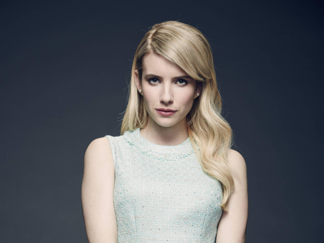 Актриса блондинка Эмма Робертс 