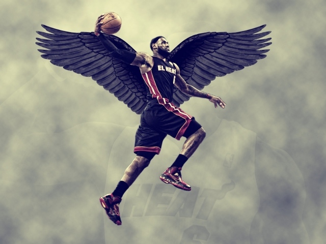 Баскетболист Леброн Джеймс с крыльями 