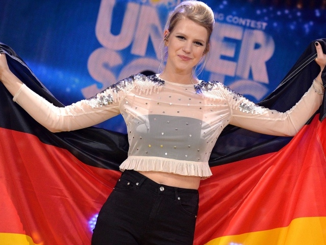 Участник Евровидения 2017 в Киеве от  Германии Изабелла “Левина” Луин 