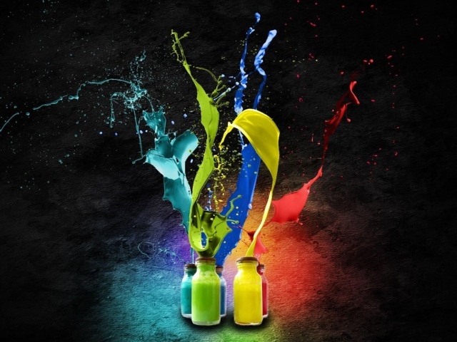 Брызги разноцветной краски в стеклянных банках 
