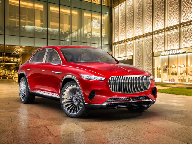 Красный стильный новый автомобиль Mercedes Maybach Ultimate Luxury, 2018 года