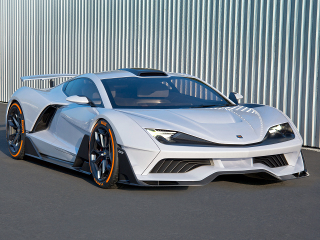 Белый спортивный автомобиль Aria FXE, 2019