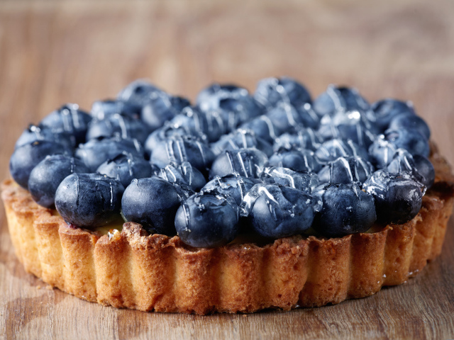 Вкусный сладкий пирог с ягодами черники