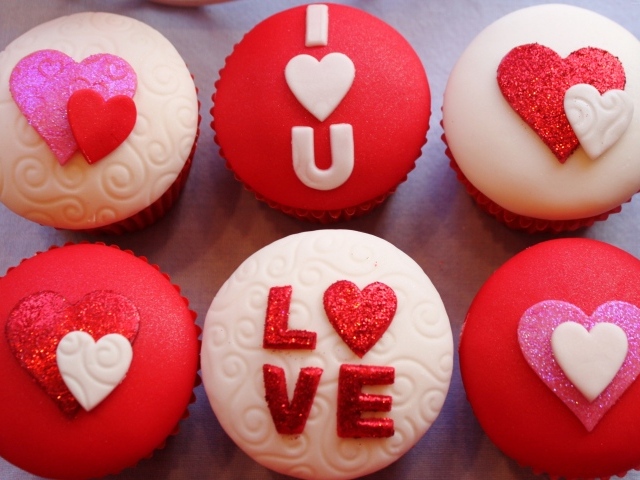 Аппетитные кексы на день Святого Валентина, 14 февраля