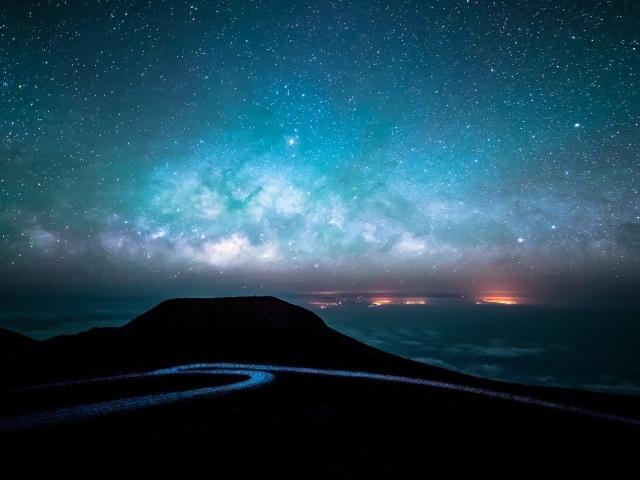 Красивое ночное звездное небо