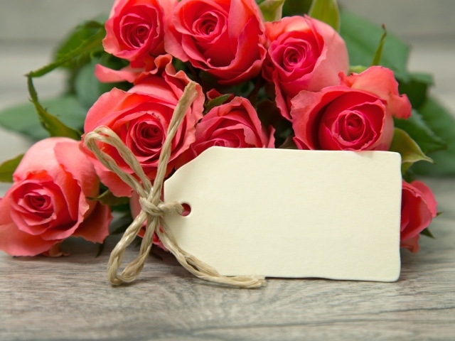 Букет розовых роз с запиской, шаблон для открытки