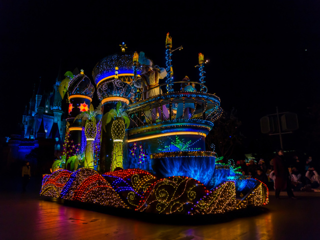 Парк развлечений Диснейленд, Токио. Япония