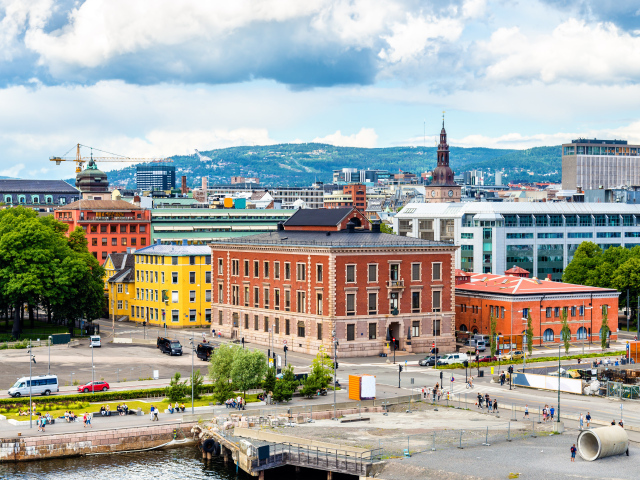 Панорама красивых домов в городе Осло, Норвегия