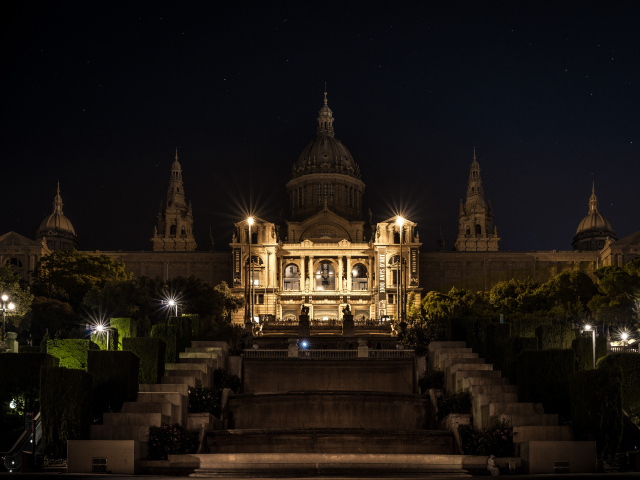 Национальный дворец ночью, Барселона. Испания