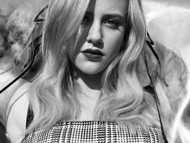 Актриса Лили Рейнхарт, черно-белое фото