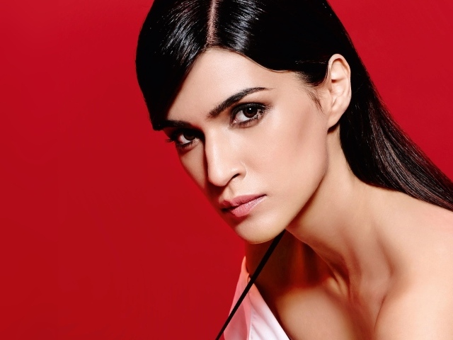 Индийская актриса и фотомодель Крити Санон