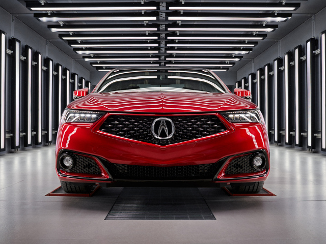 Красный автомобиль  Acura TLX PMC 2020 года