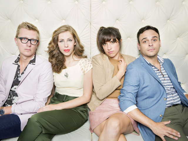 Участники музыкальной группы Lake Street Dive