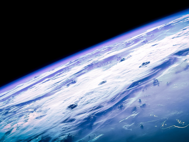 Поверхность планеты земля вид из космоса