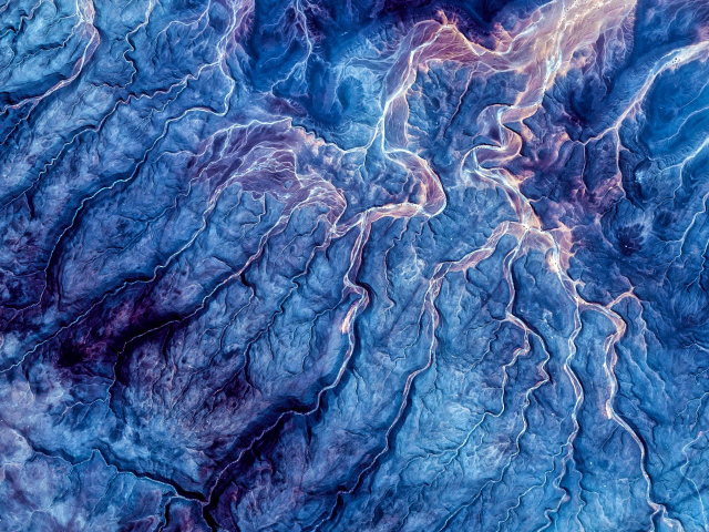 Необычная абстрактная космическая поверхность 