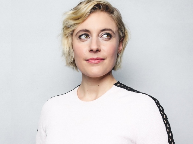 Актриса Грета Гервиг фото на сером фоне