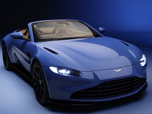 Синий кабриолет Aston Martin Vantage Roadster 2020 года