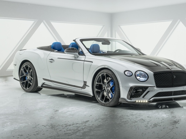 Кабриолет Bentley Continental GT Convertible в гараже