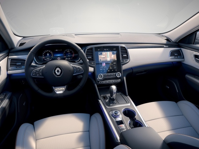 Салон автомобиля Renault Talisman 2020 года 