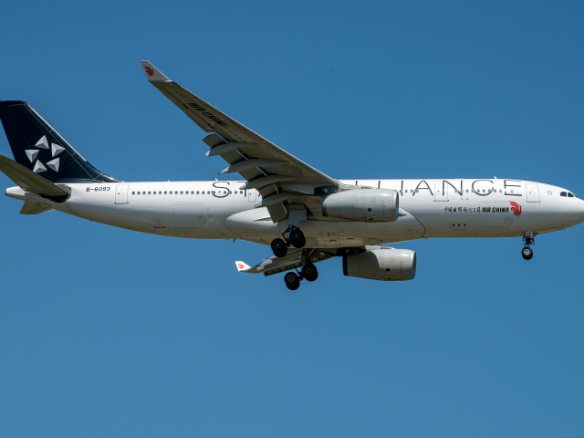 Пассажирский  Airbus A330-200 авиакомпании Air China