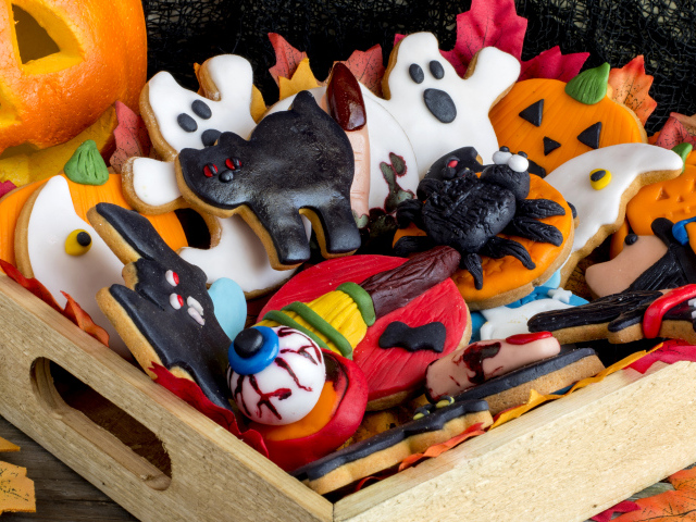 Страшное печенье в ящике на праздник Хэллоуин