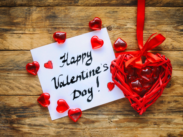Красивое сердечко и открытка на День Святого Валентина 14 февраля