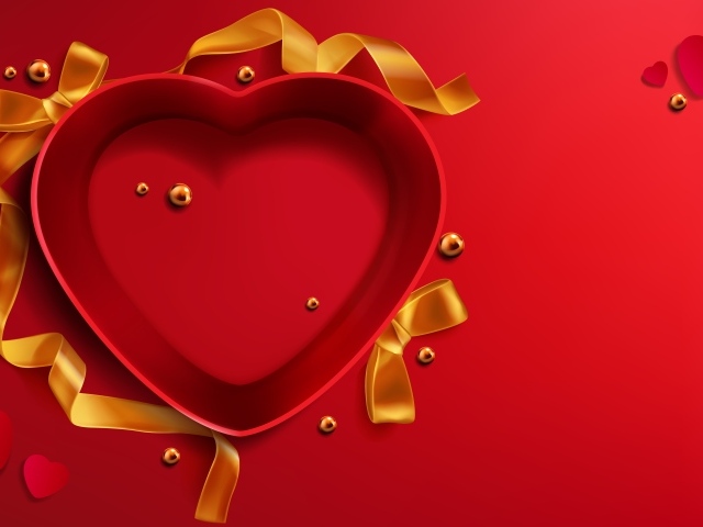 Красная коробка в форме сердца с бантом 