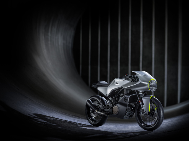 Серебристый мотоцикл Husqvarna Vitpilen 401 