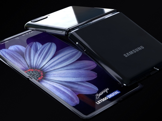 Гнущийся смартфон Samsung Galaxy Z Flip на черном фоне