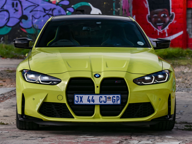 Автомобиль BMW M4 Competition 2021 года