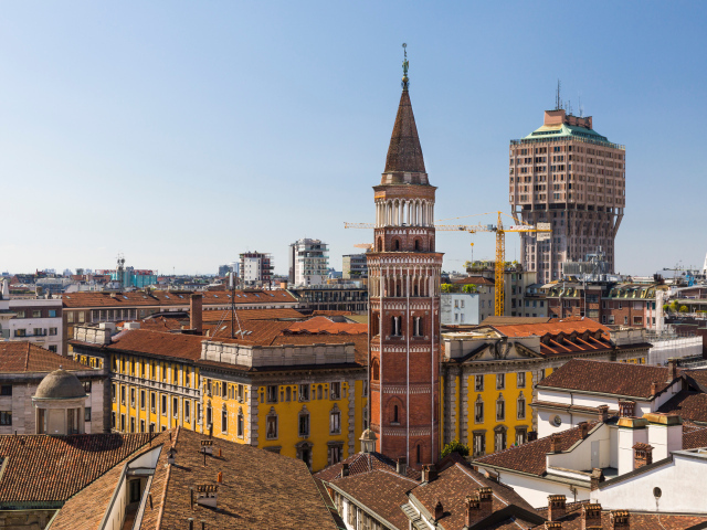 Старые дома в городе Милан, Италия 