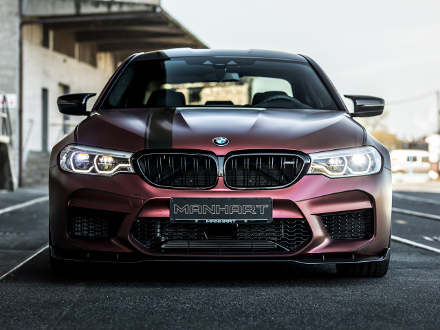 Бордовый автомобиль Manhart MH5 800 вид спереди
