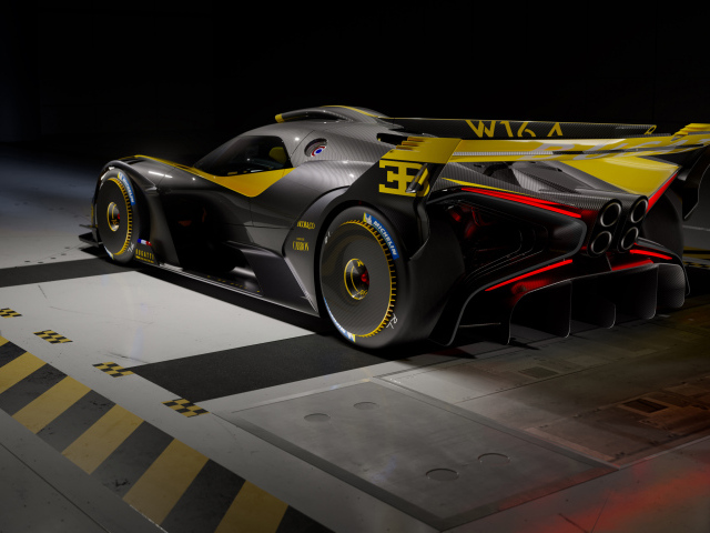 Автомобиль Bugatti Bolide 2022 года вид сзади
