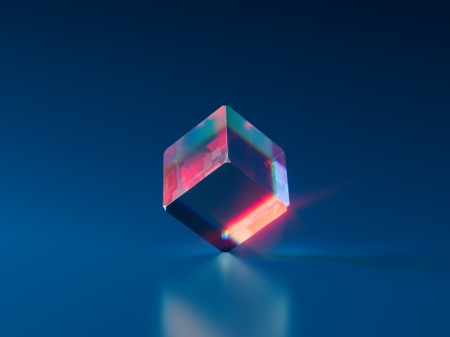 Стеклянный 3д куб на синем фоне