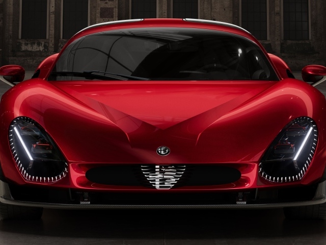 Автомобиль Alfa Romeo 33 Stradale 2024 года вид спереди