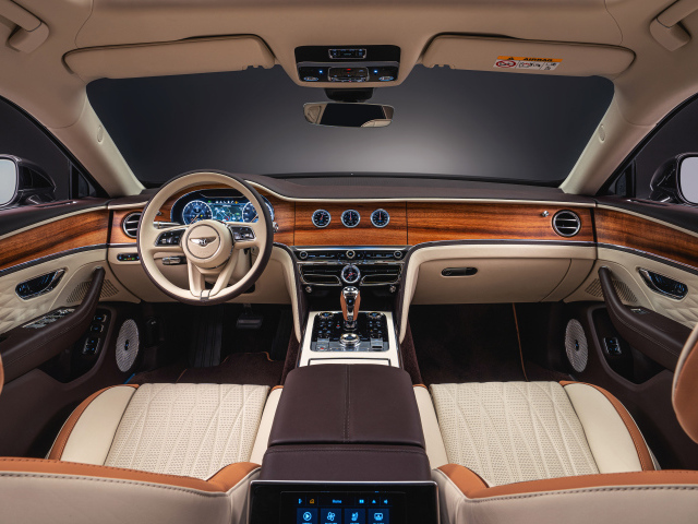 Салон Bentley Flying Spur Hybrid Odyssean Edition 2023 года 