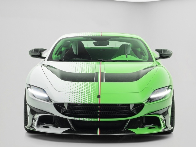 Автомобиль Mansory Tempesta Verde Ferrari Roma вид спереди