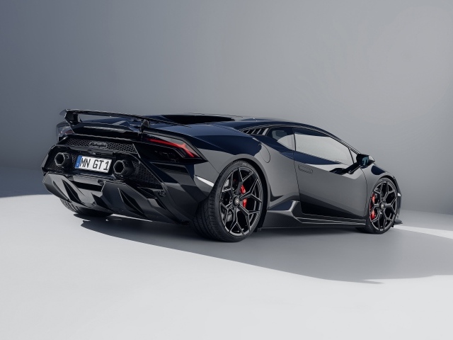 Автомобиль Lamborghini Huracán Tecnica 2023 года вид сзади