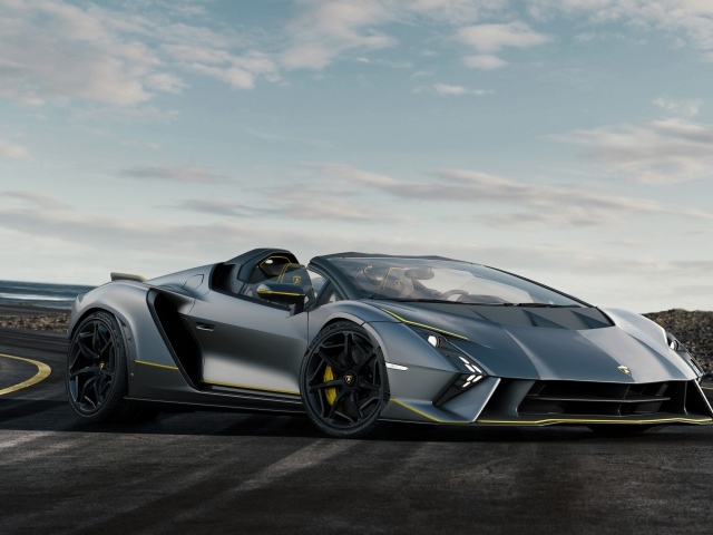 Серебристый спортивный автомобиль Lamborghini Autentica 2024 года
