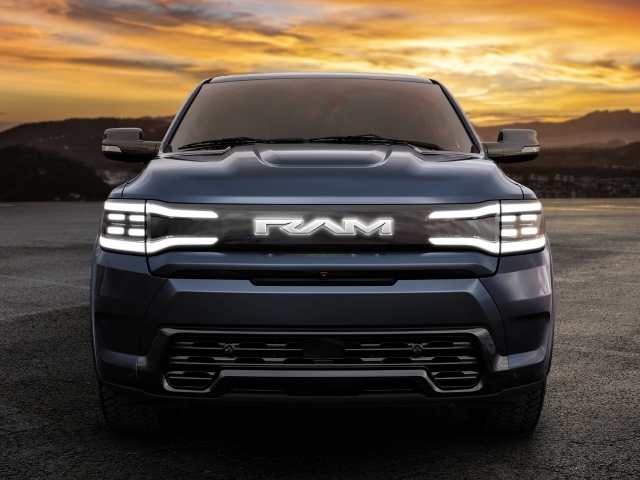 Новый автомобиль пикап Ram 1500 REV 2025