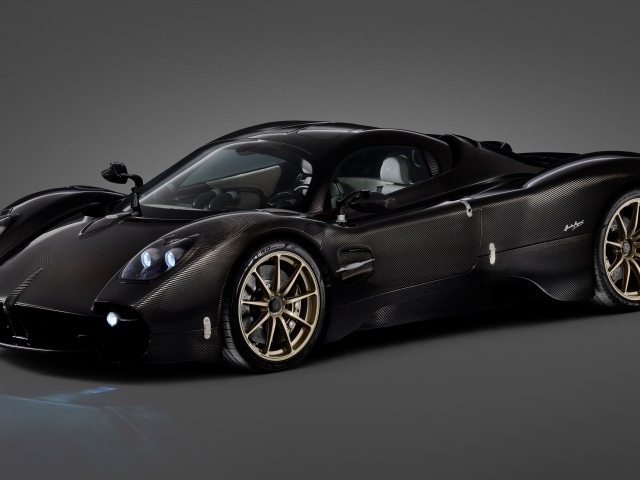 Спортивный автомобиль Pagani Utopia 2023 года