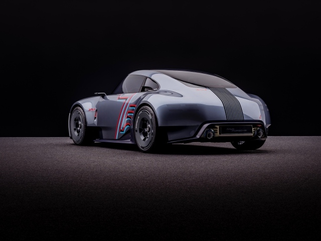Автомобиль Porsche Vision 357 2023 вид сзади