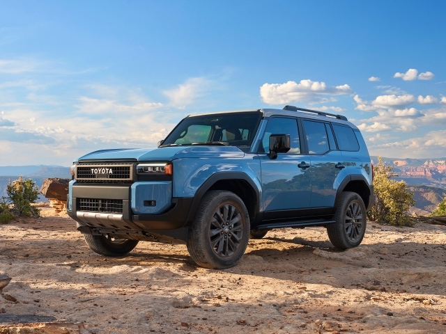 Внедорожник Toyota Land Cruiser 2024 года