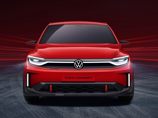 Вид спереди на автомобиль Volkswagen ID. GTI Concept 2023  года
