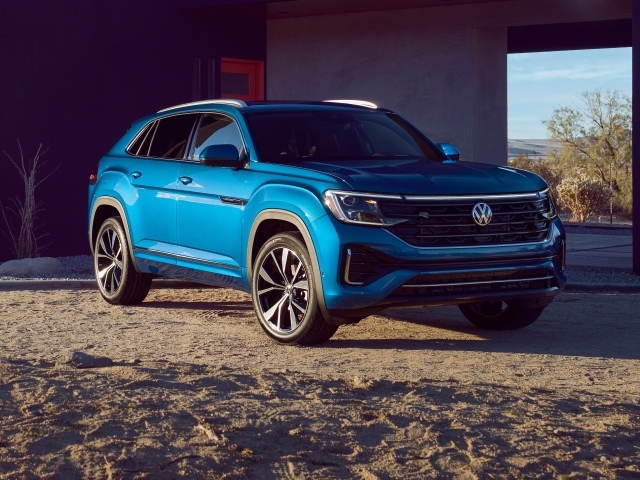 Автомобиль Volkswagen Atlas Cross Sport 2024  вид спереди