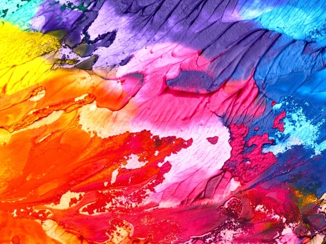 Смешанные краски на палитре