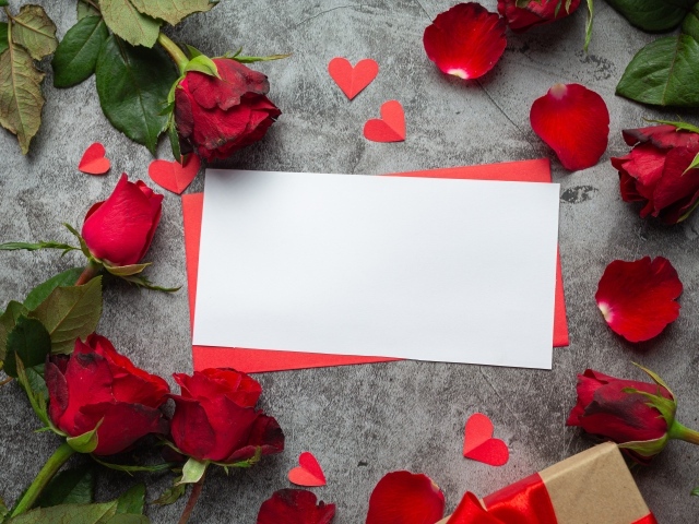 Красивый шаблон открытки с розами на 8 марта