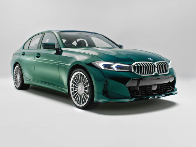 Зеленый автомобиль Alpina B3 50 Years Of BMW