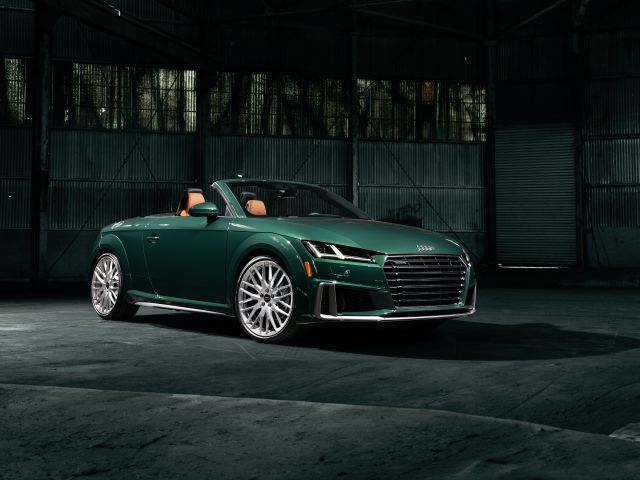 Зеленый кабриолет Audi TT Roadster Final Edition 2023  года